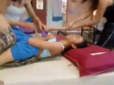 Video Mahasiswi Pesta Sex di Asrama